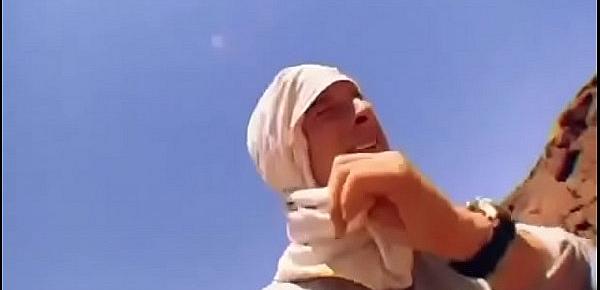  Bear grylls - se fodendo no deserto do Moab